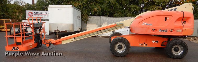 image for item DL3182 JLG 400S  boom lift