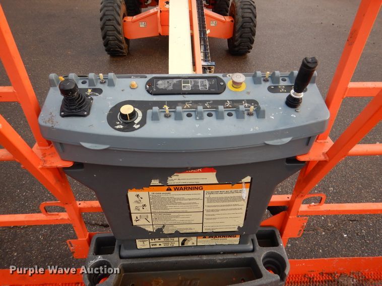 image for item DL3182 JLG 400S  boom lift