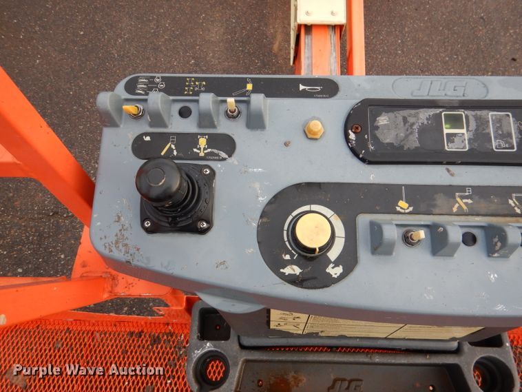 image for item DL3182 JLG 400S  boom lift