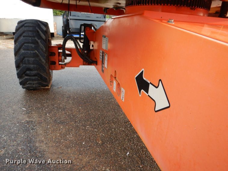 image for item DL3182 JLG 400S  boom lift