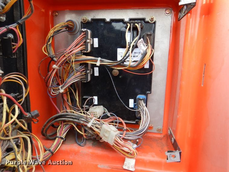 image for item DL3182 JLG 400S  boom lift