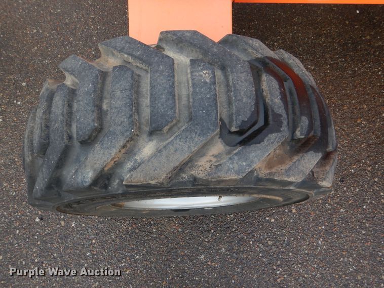 image for item DL3182 JLG 400S  boom lift