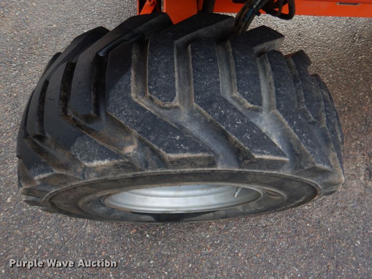 image for item DL3182 JLG 400S  boom lift