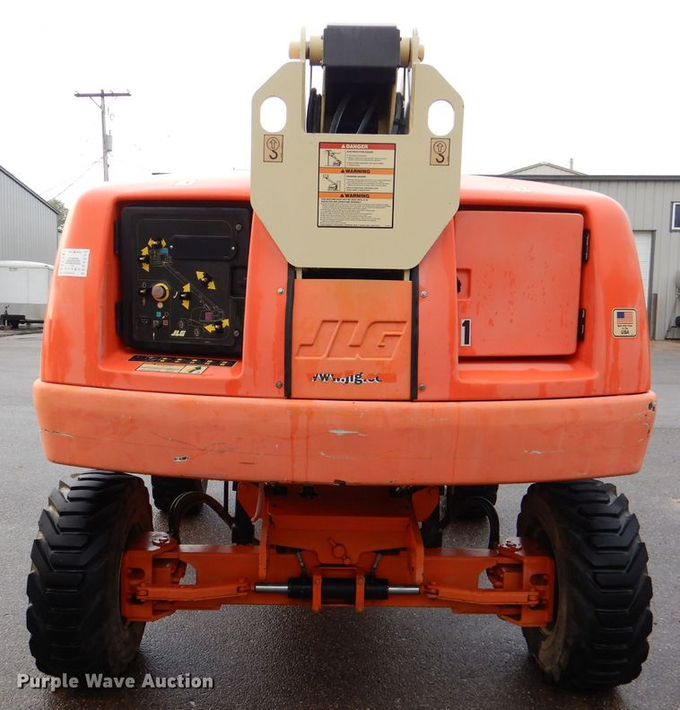 image for item DL3183 2003 JLG 400S  boom lift