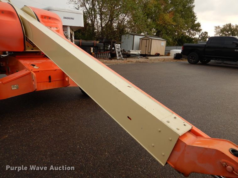 image for item DL3183 2003 JLG 400S  boom lift