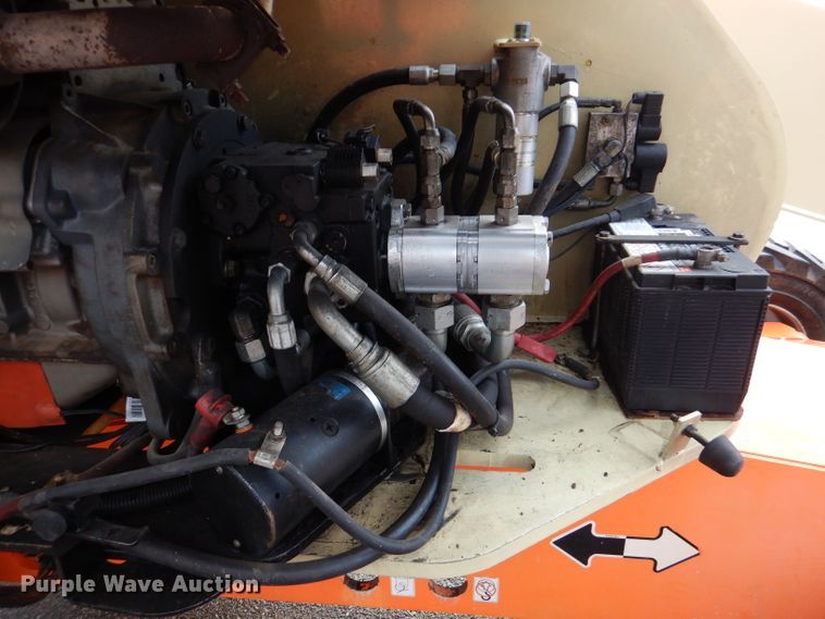 image for item DL3183 2003 JLG 400S  boom lift