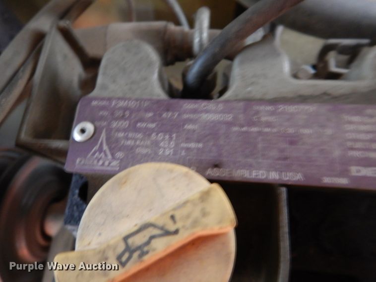 image for item DL3183 2003 JLG 400S  boom lift