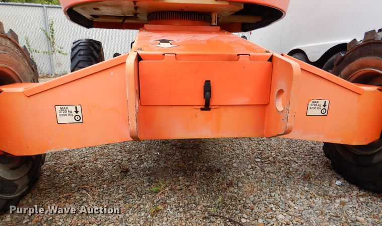 image for item DL3183 2003 JLG 400S  boom lift