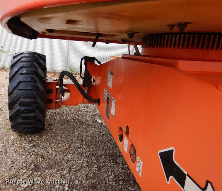 image for item DL3183 2003 JLG 400S  boom lift