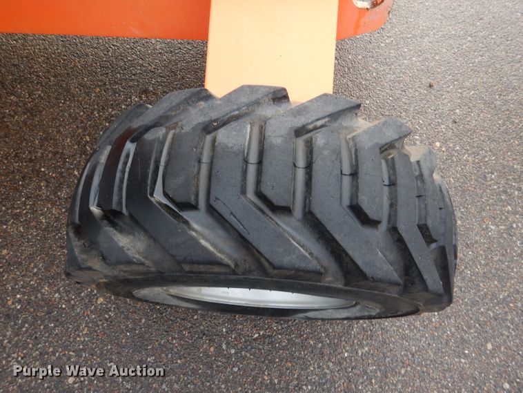 image for item DL3183 2003 JLG 400S  boom lift