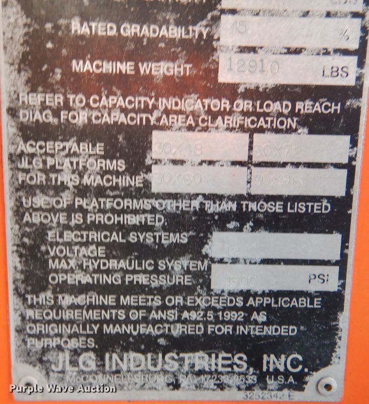 image for item DL3183 2003 JLG 400S  boom lift