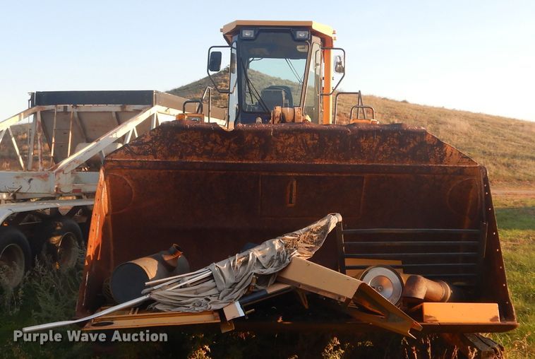 image for item DL6382 Komatsu WA500-1  wheel loader