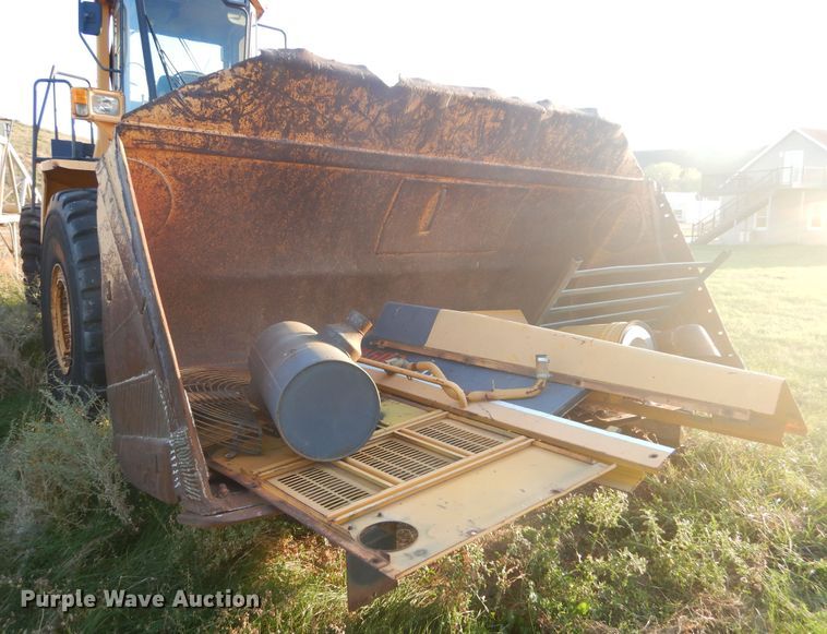 image for item DL6382 Komatsu WA500-1  wheel loader