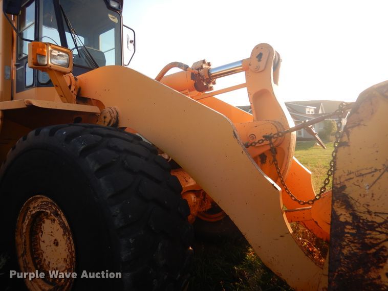 image for item DL6382 Komatsu WA500-1  wheel loader