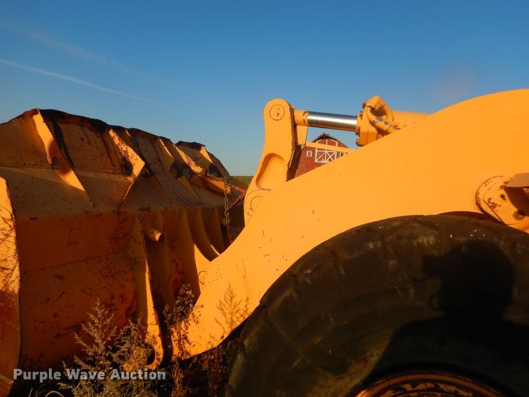 image for item DL6382 Komatsu WA500-1  wheel loader