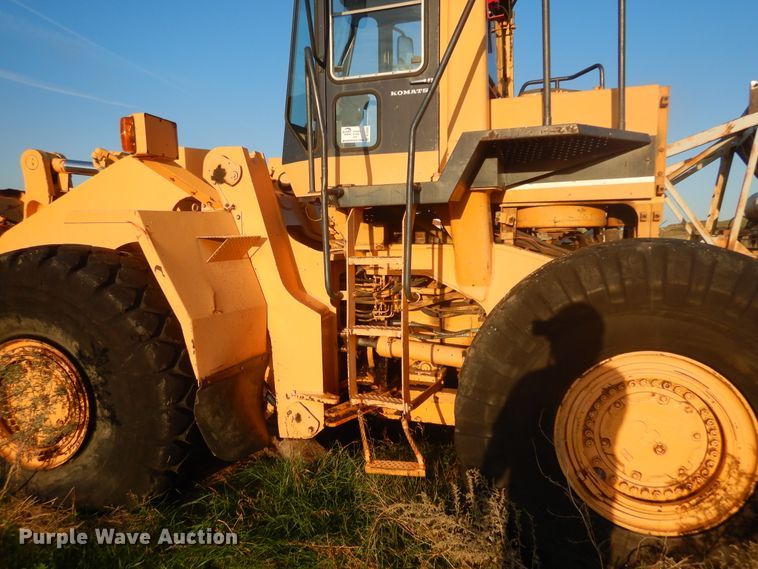 image for item DL6382 Komatsu WA500-1  wheel loader
