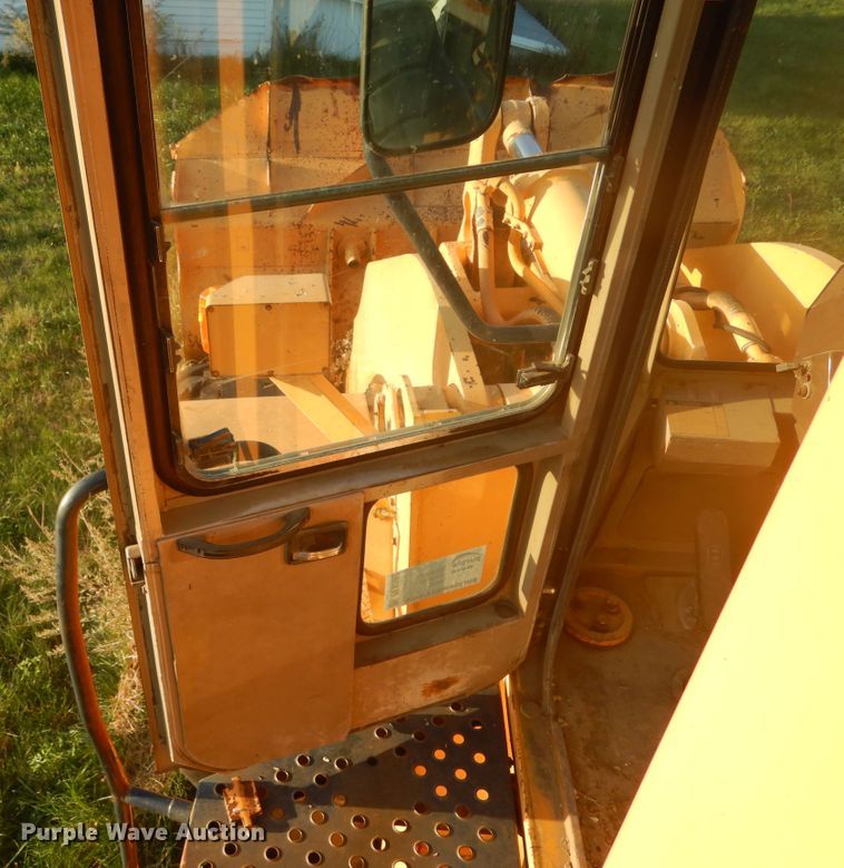 image for item DL6382 Komatsu WA500-1  wheel loader