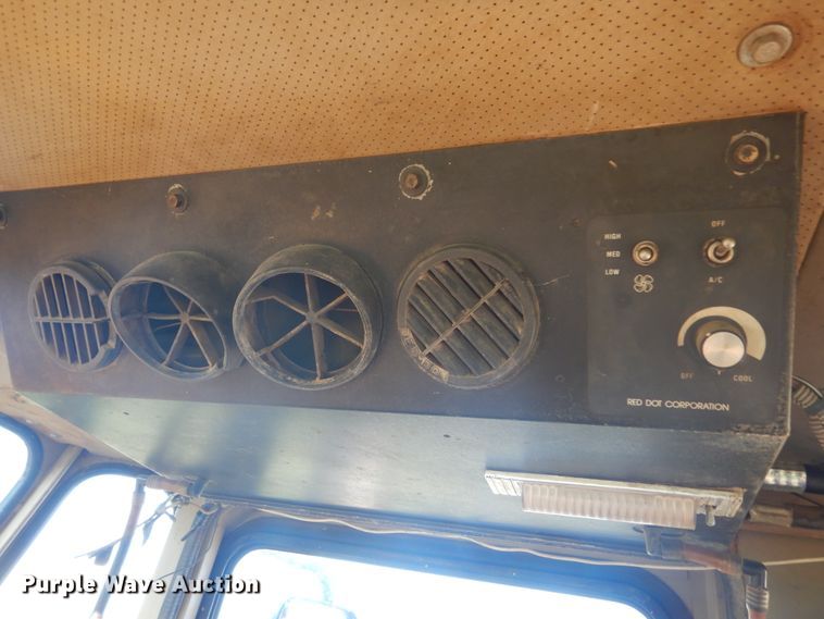 image for item DL6382 Komatsu WA500-1  wheel loader