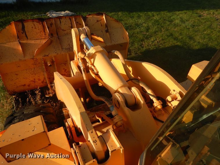 image for item DL6382 Komatsu WA500-1  wheel loader