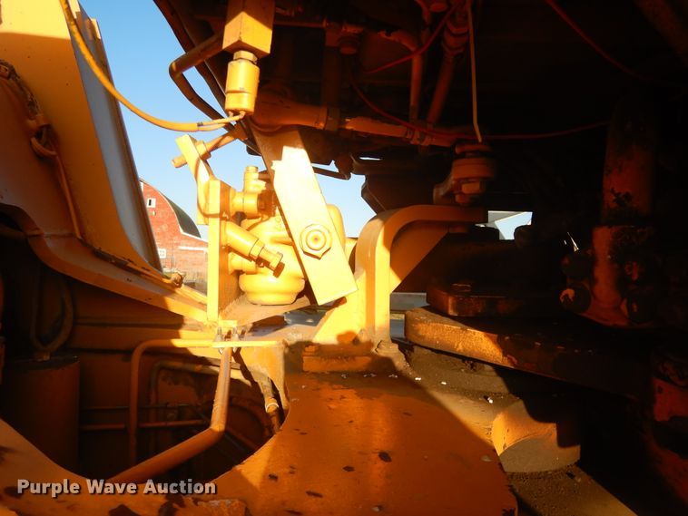 image for item DL6382 Komatsu WA500-1  wheel loader