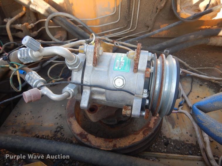 image for item DL6382 Komatsu WA500-1  wheel loader