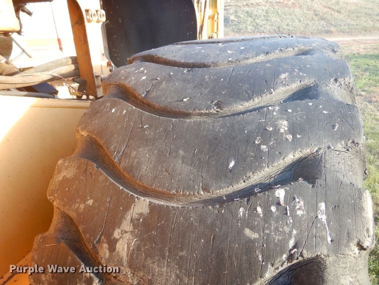 image for item DL6382 Komatsu WA500-1  wheel loader