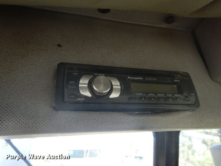 image for item DL6385 1995 Caterpillar Challenger DV87  tractor