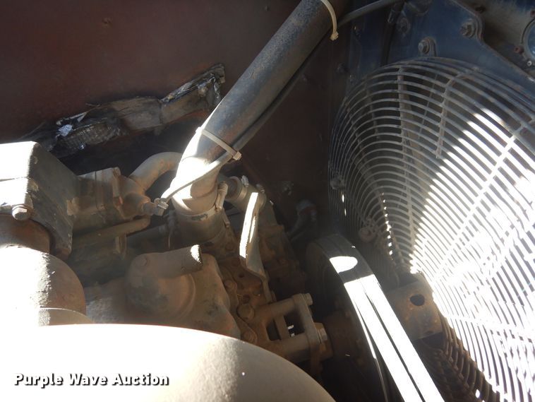 image for item DL6385 1995 Caterpillar Challenger DV87  tractor