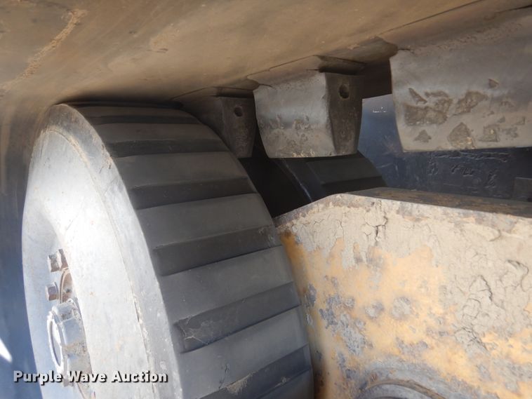 image for item DL6385 1995 Caterpillar Challenger DV87  tractor