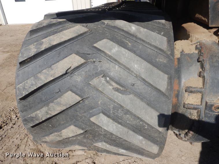 image for item DL6385 1995 Caterpillar Challenger DV87  tractor