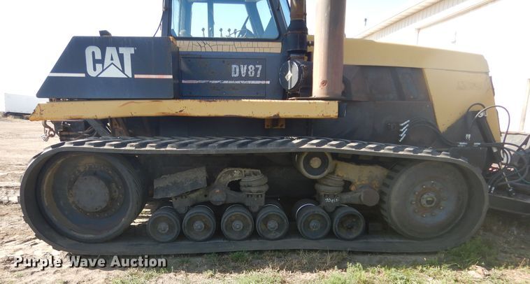image for item DL6385 1995 Caterpillar Challenger DV87  tractor