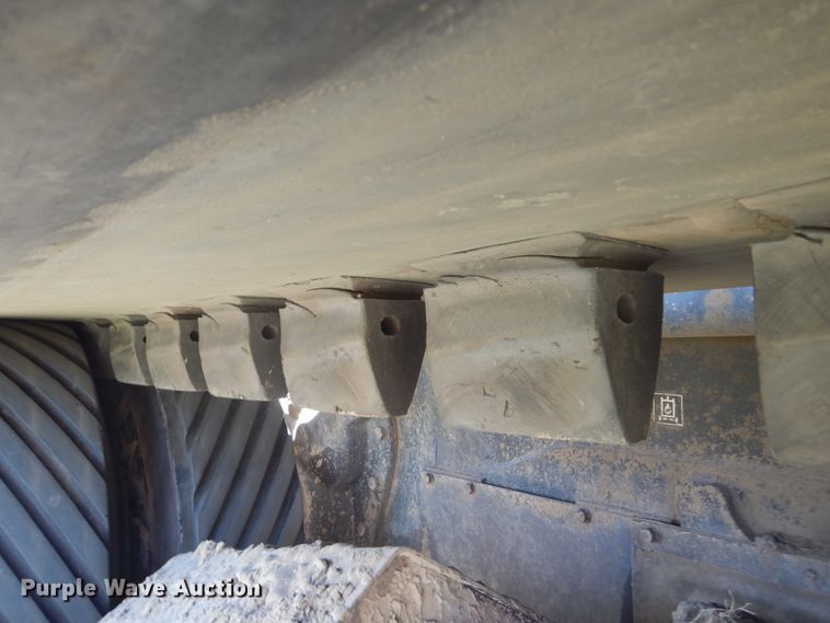 image for item DL6385 1995 Caterpillar Challenger DV87  tractor