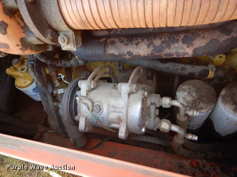 image for item DL6387 1996 Fiat FD255  dozer