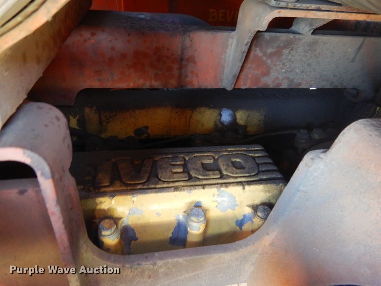 image for item DL6387 1996 Fiat FD255  dozer