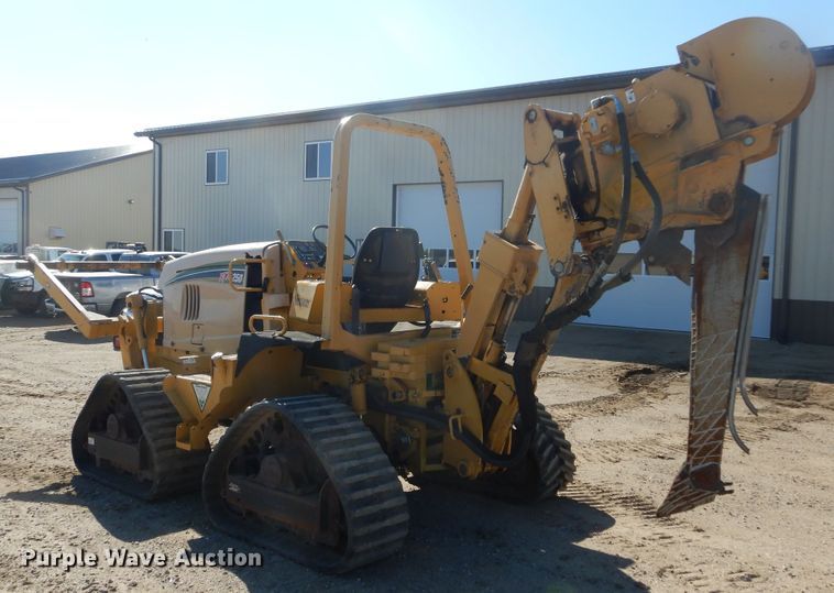 image for item DL6397 2008 Vermeer RTX1250  cable plow