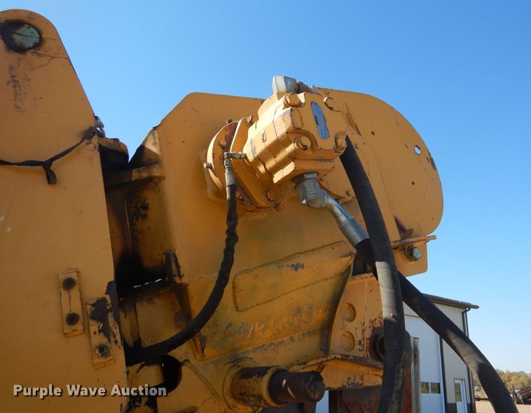 image for item DL6397 2008 Vermeer RTX1250  cable plow