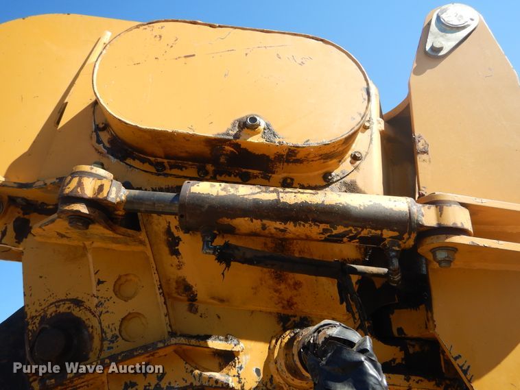 image for item DL6397 2008 Vermeer RTX1250  cable plow