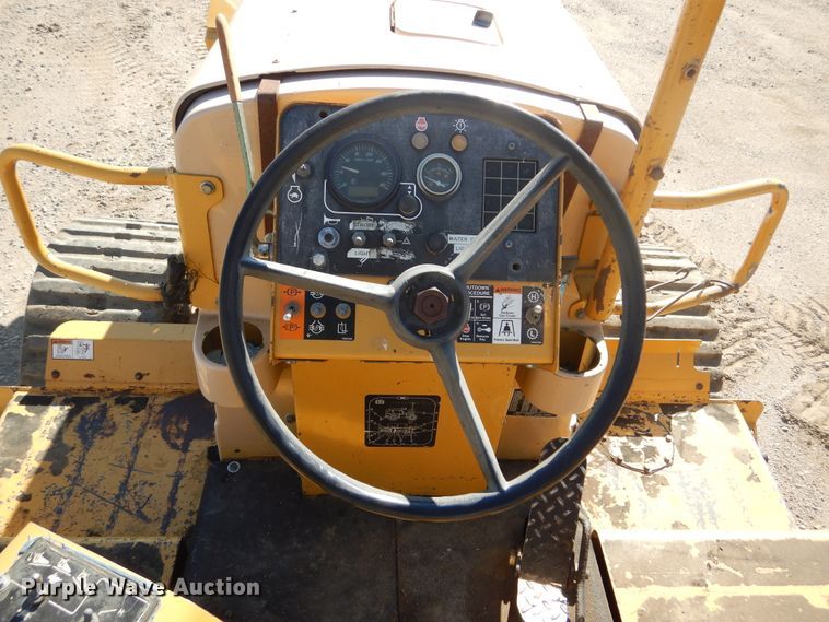 image for item DL6397 2008 Vermeer RTX1250  cable plow