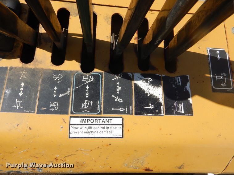 image for item DL6397 2008 Vermeer RTX1250  cable plow