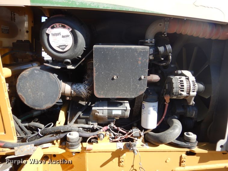 image for item DL6397 2008 Vermeer RTX1250  cable plow