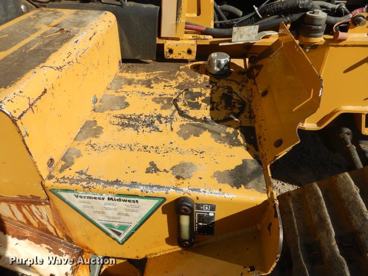 image for item DL6397 2008 Vermeer RTX1250  cable plow