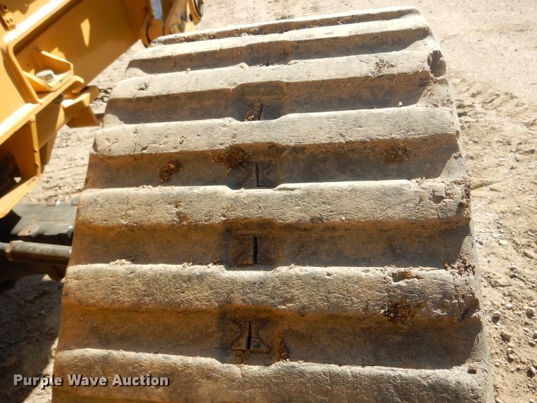 image for item DL6397 2008 Vermeer RTX1250  cable plow