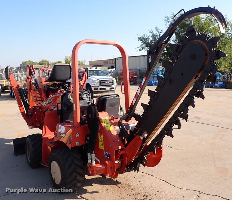 image for item DL7653 2015 Ditch Witch RT45  trencher