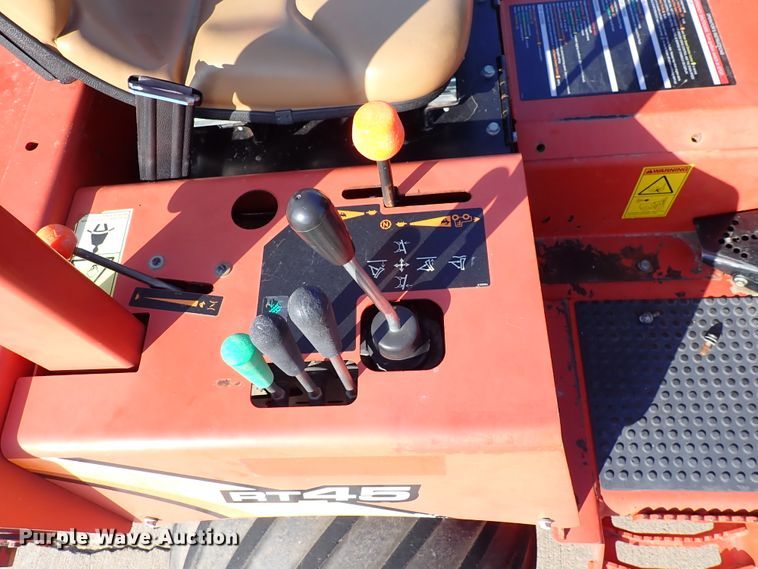 image for item DL7653 2015 Ditch Witch RT45  trencher