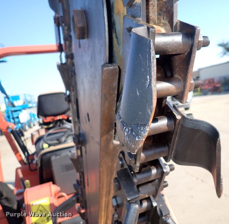 image for item DL7653 2015 Ditch Witch RT45  trencher