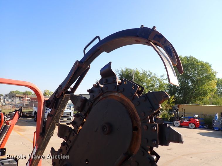 image for item DL7653 2015 Ditch Witch RT45  trencher