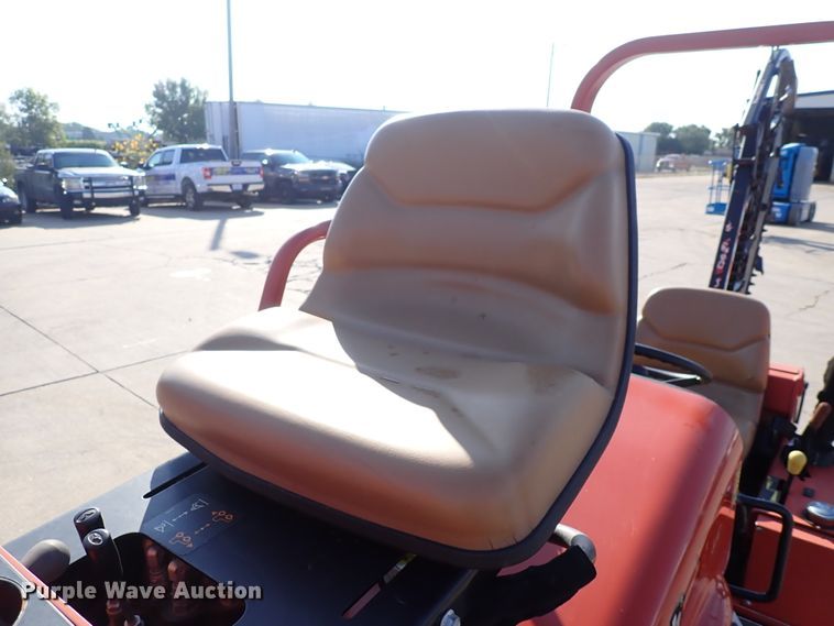 image for item DL7653 2015 Ditch Witch RT45  trencher