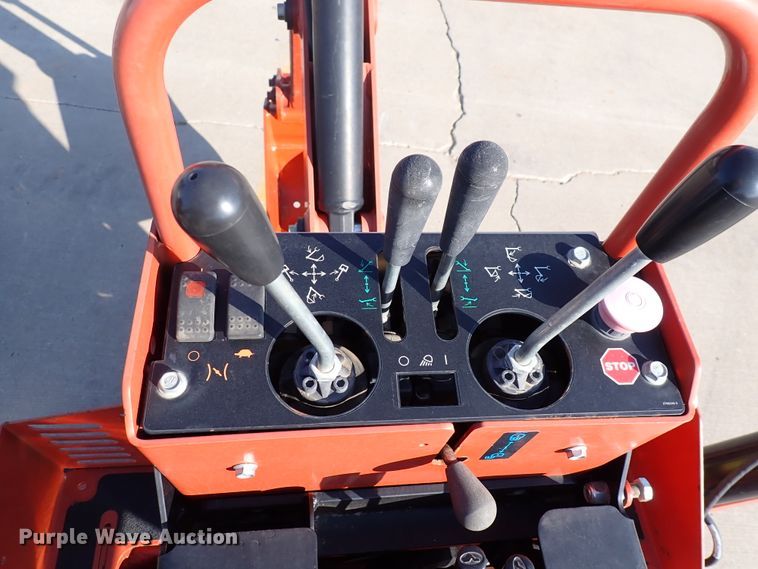 image for item DL7653 2015 Ditch Witch RT45  trencher