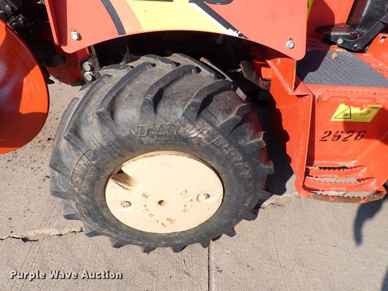 image for item DL7653 2015 Ditch Witch RT45  trencher
