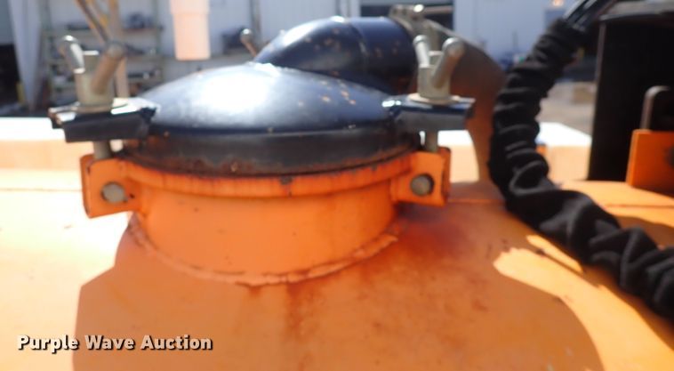 image for item DL7681 Ring-o-matic 550  vacuum excavator